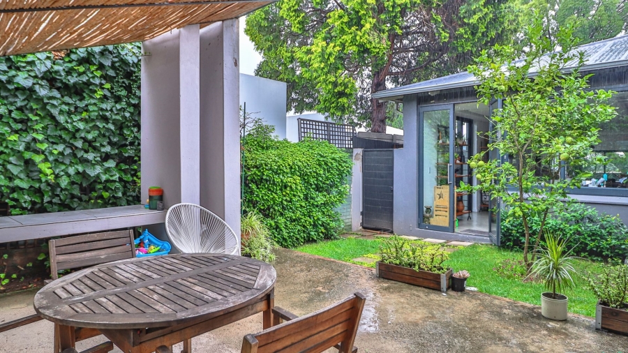 To Let 3 Bedroom Property for Rent in Parkhurst Gauteng