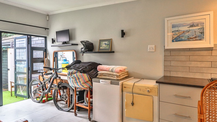 To Let 3 Bedroom Property for Rent in Parkhurst Gauteng