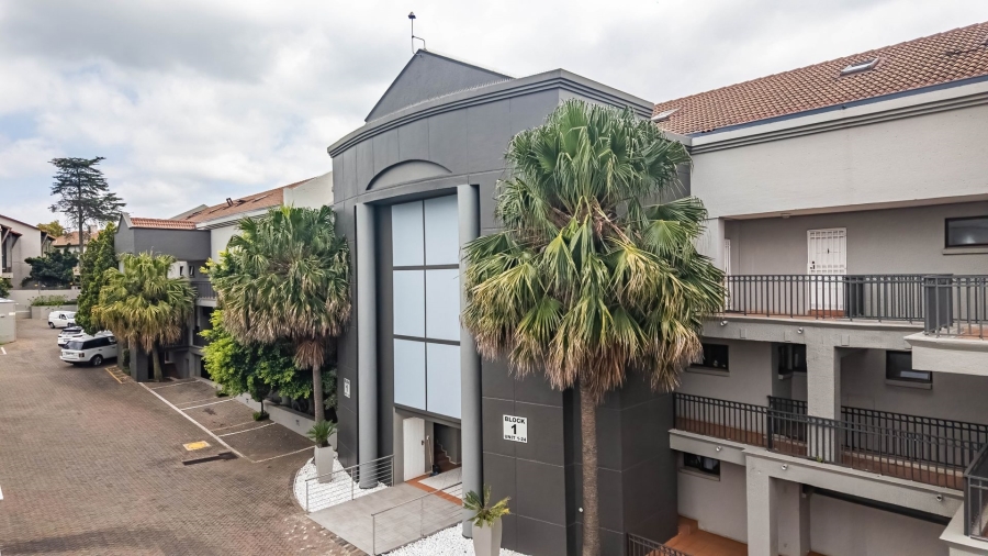 To Let 3 Bedroom Property for Rent in Sandown Gauteng