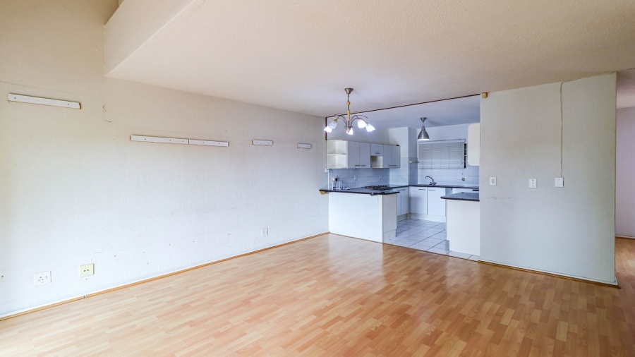 To Let 3 Bedroom Property for Rent in Sandown Gauteng