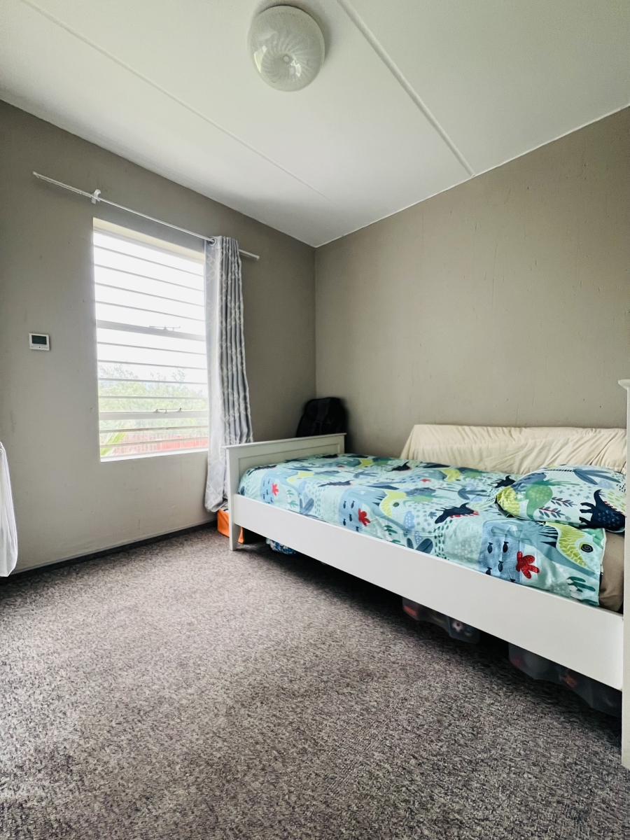 2 Bedroom Property for Sale in Wilgeheuwel Gauteng