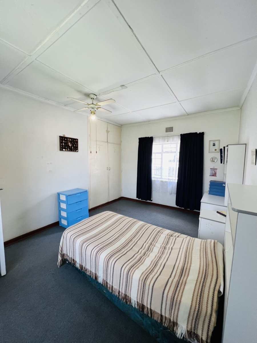 3 Bedroom Property for Sale in Cyrildene Gauteng