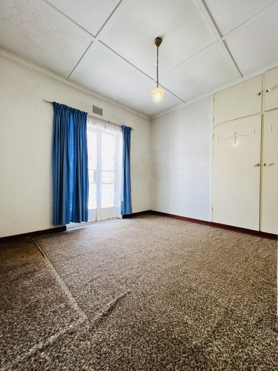 3 Bedroom Property for Sale in Cyrildene Gauteng