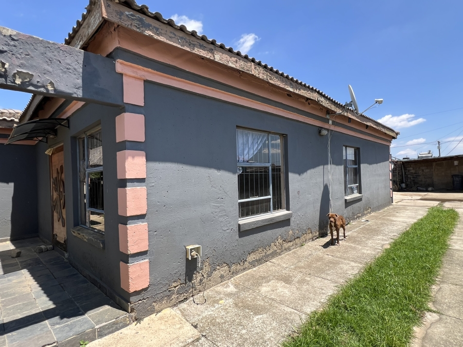 3 Bedroom Property for Sale in Mid Ennerdale Gauteng