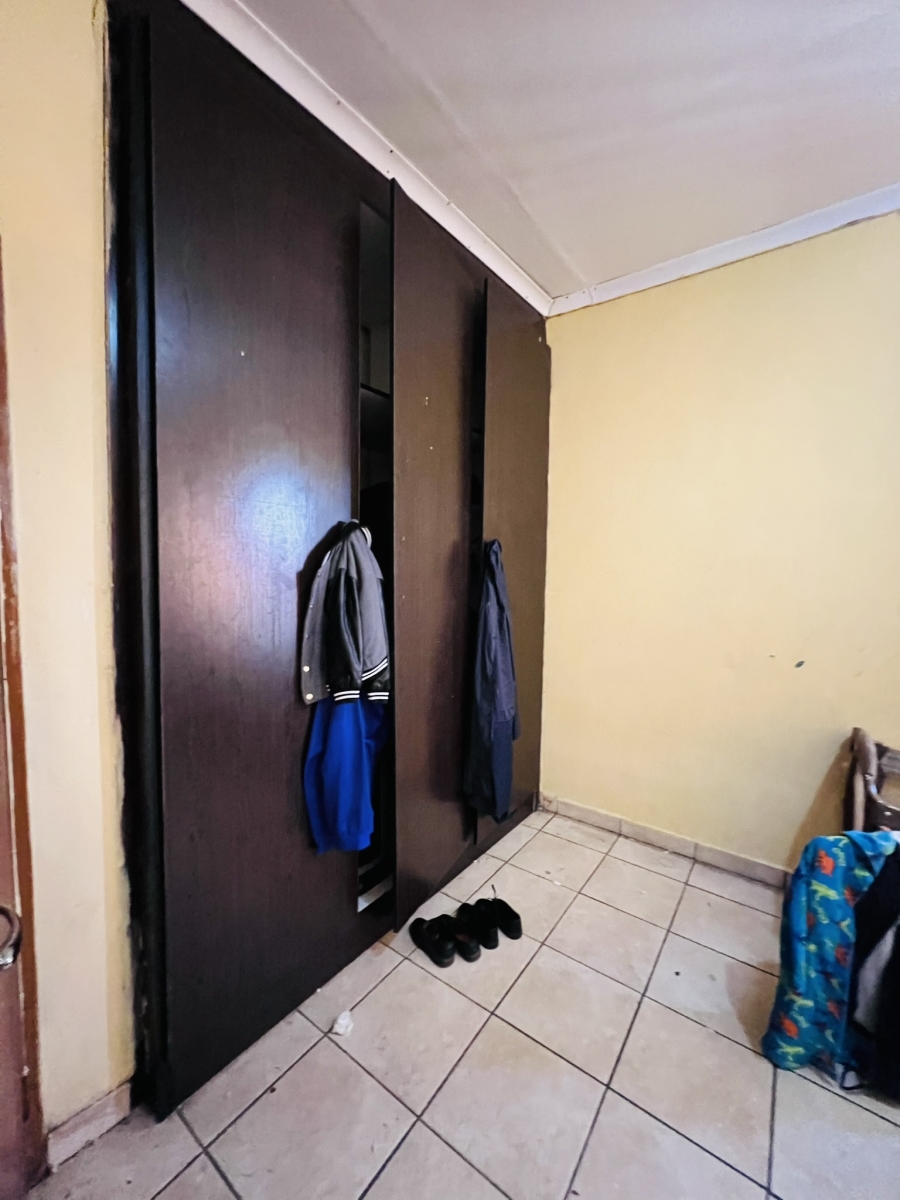3 Bedroom Property for Sale in Mid Ennerdale Gauteng