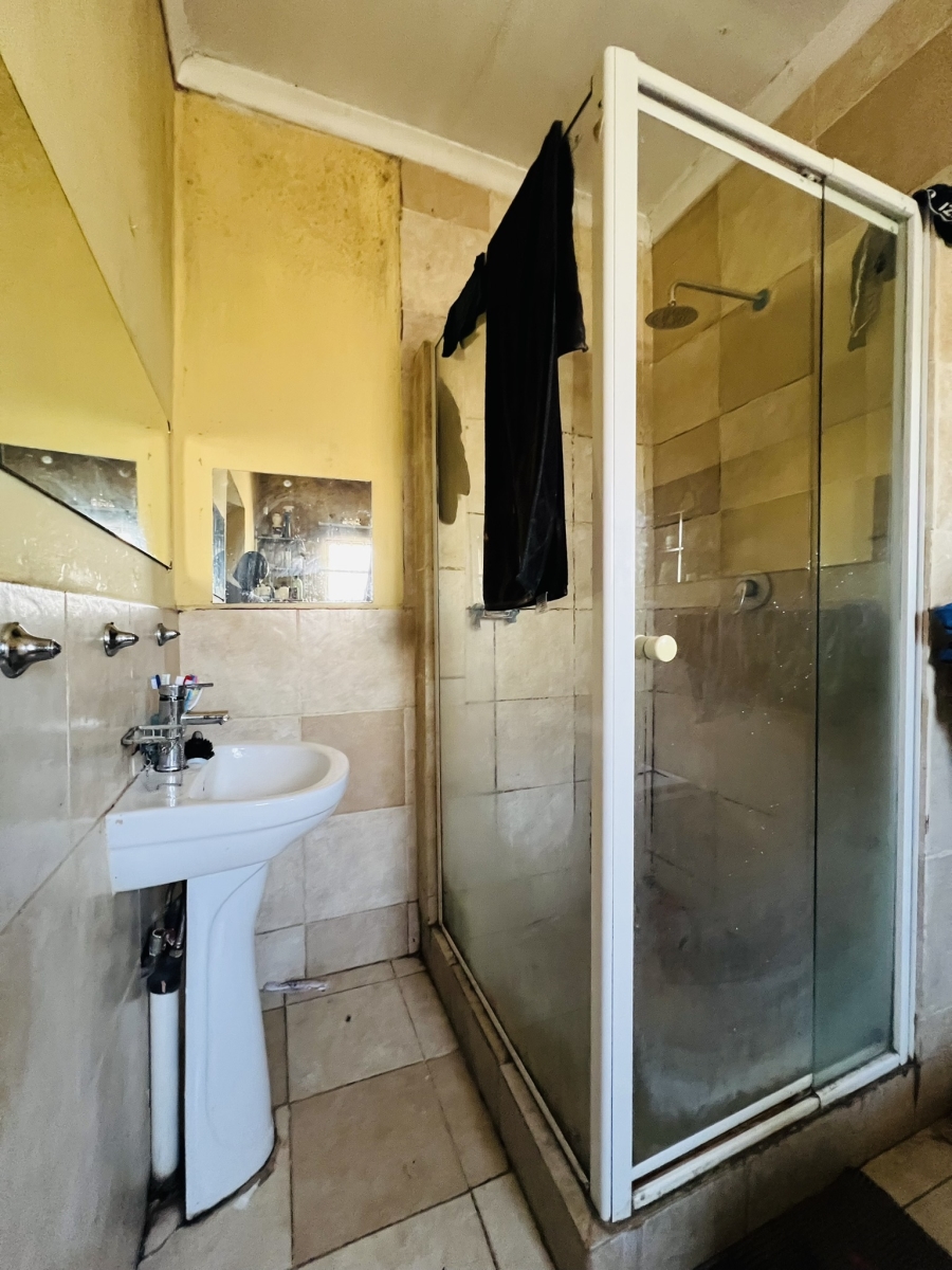 3 Bedroom Property for Sale in Mid Ennerdale Gauteng