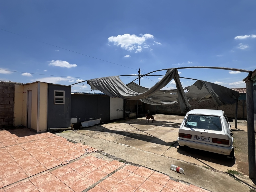 3 Bedroom Property for Sale in Mid Ennerdale Gauteng