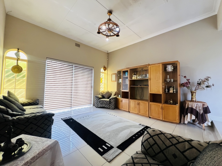 3 Bedroom Property for Sale in Crosby Gauteng