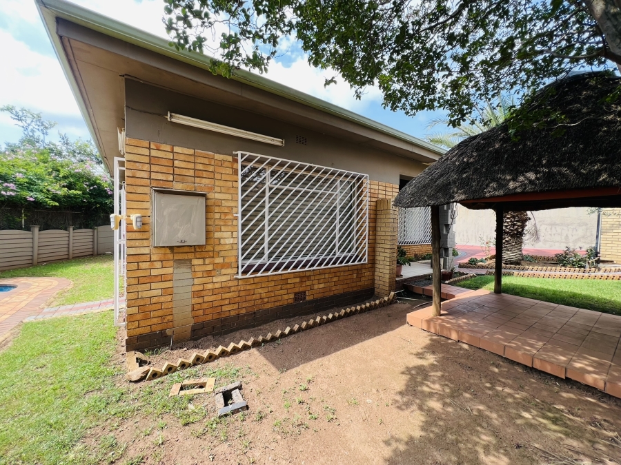 3 Bedroom Property for Sale in Crosby Gauteng