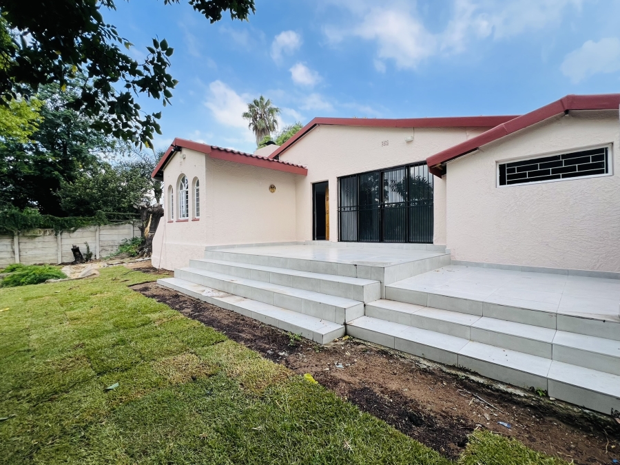 4 Bedroom Property for Sale in Johannesburg North Gauteng