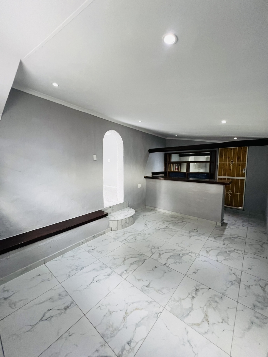 4 Bedroom Property for Sale in Johannesburg North Gauteng