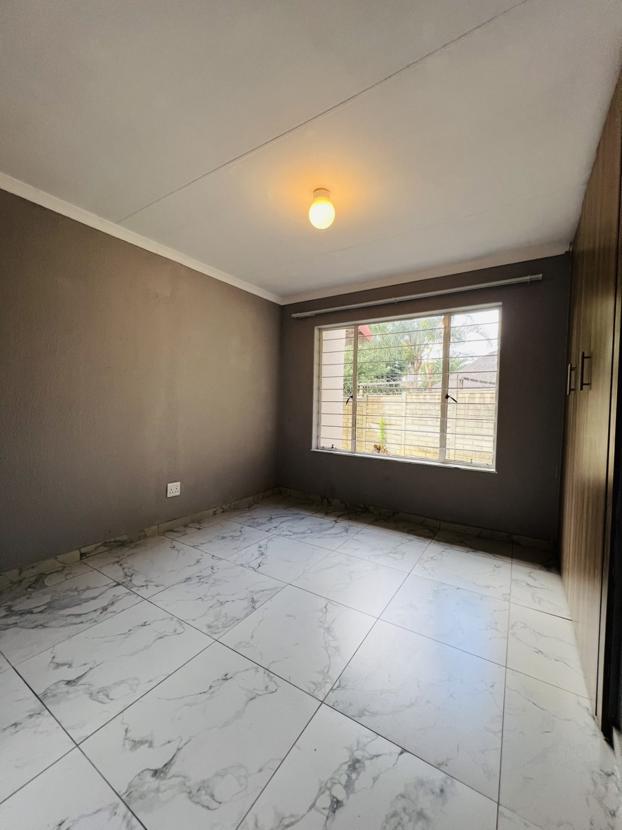 4 Bedroom Property for Sale in Johannesburg North Gauteng