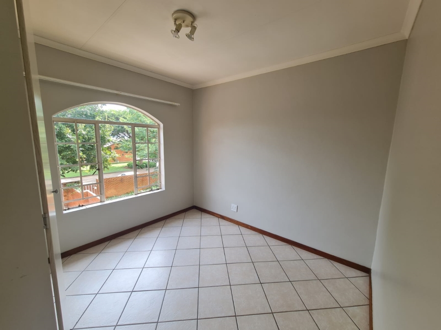 To Let 2 Bedroom Property for Rent in Equestria Gauteng
