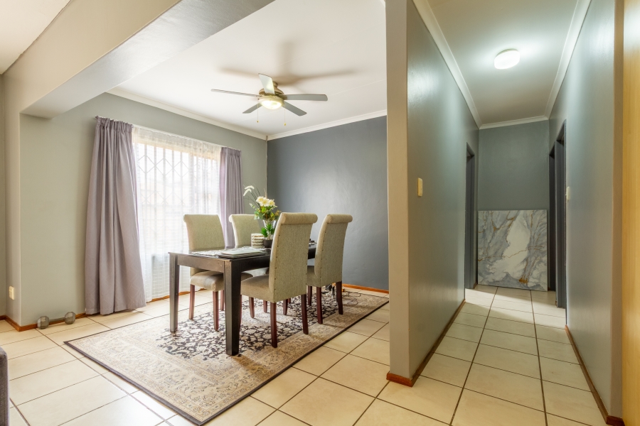 3 Bedroom Property for Sale in Willow Acres Gauteng