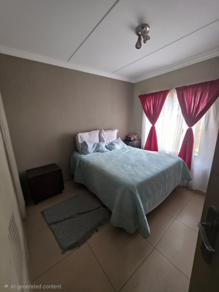 To Let 2 Bedroom Property for Rent in Moregloed Gauteng