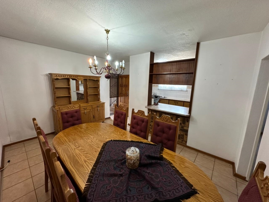 2 Bedroom Property for Sale in Wonderboom South Gauteng