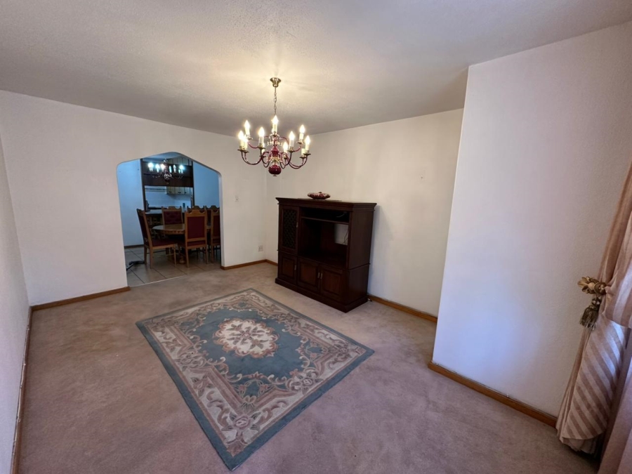 2 Bedroom Property for Sale in Wonderboom South Gauteng