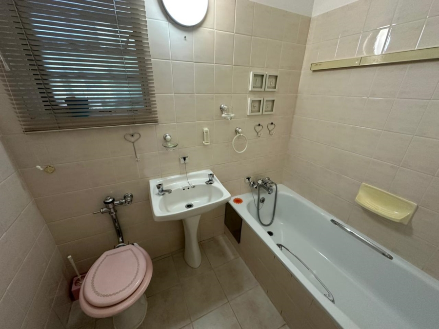2 Bedroom Property for Sale in Wonderboom South Gauteng