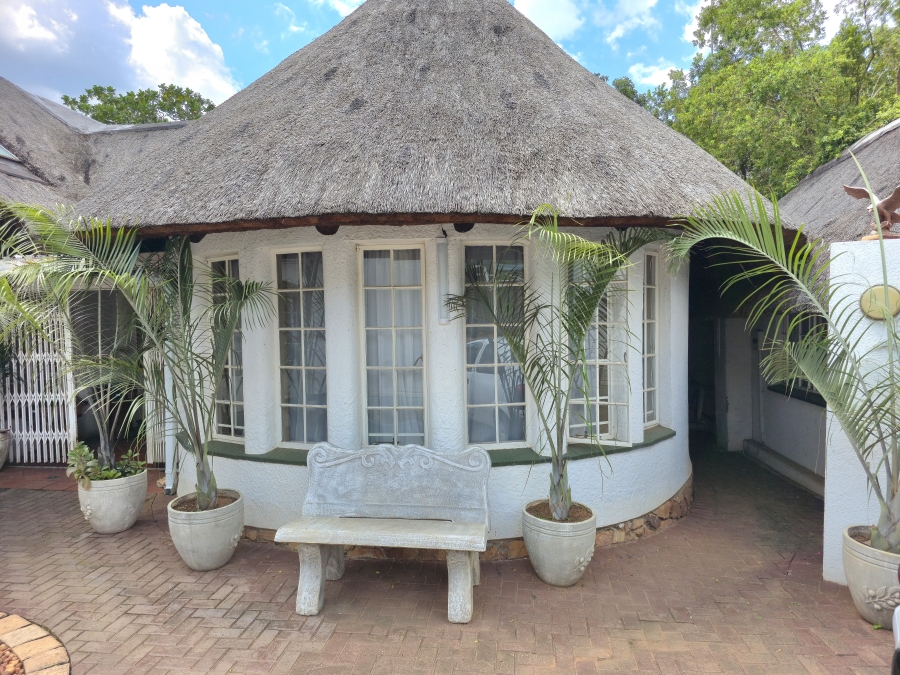 3 Bedroom Property for Sale in Florauna Gauteng