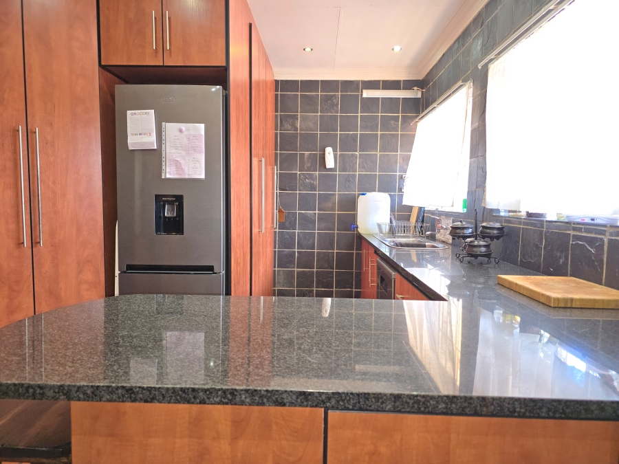 3 Bedroom Property for Sale in Florauna Gauteng