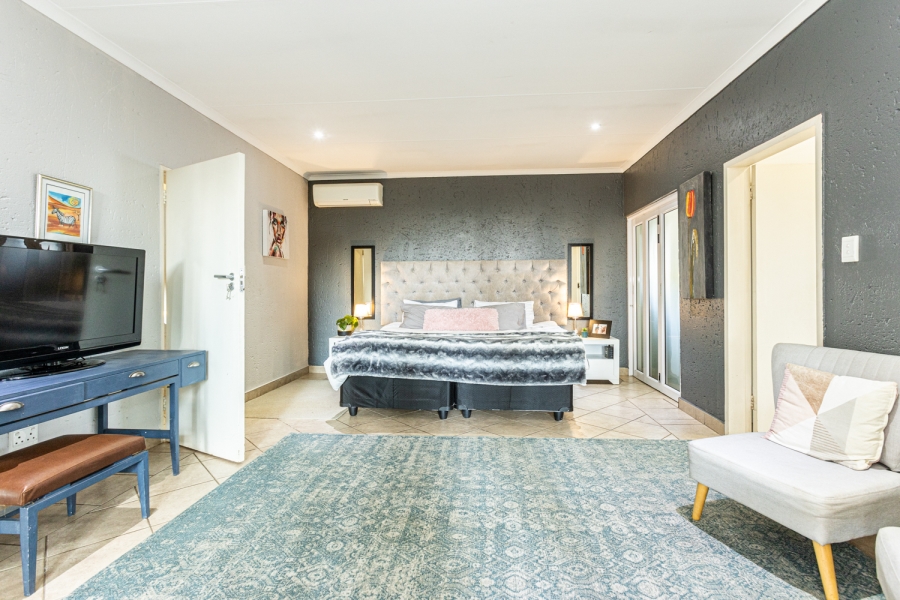 To Let 4 Bedroom Property for Rent in Silver Lakes Golf Estate Gauteng