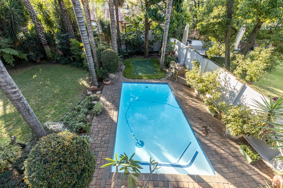 To Let 4 Bedroom Property for Rent in Silver Lakes Golf Estate Gauteng