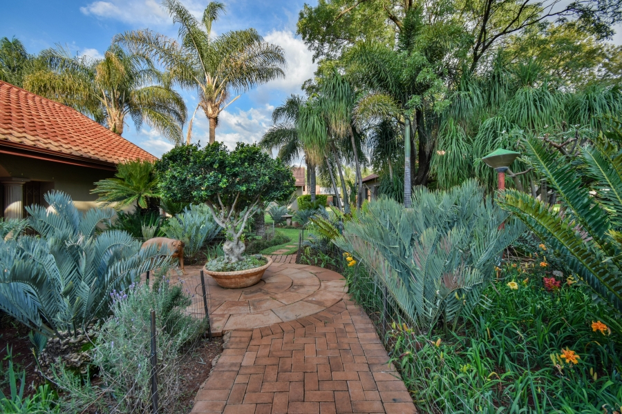 11 Bedroom Property for Sale in Montana Gauteng