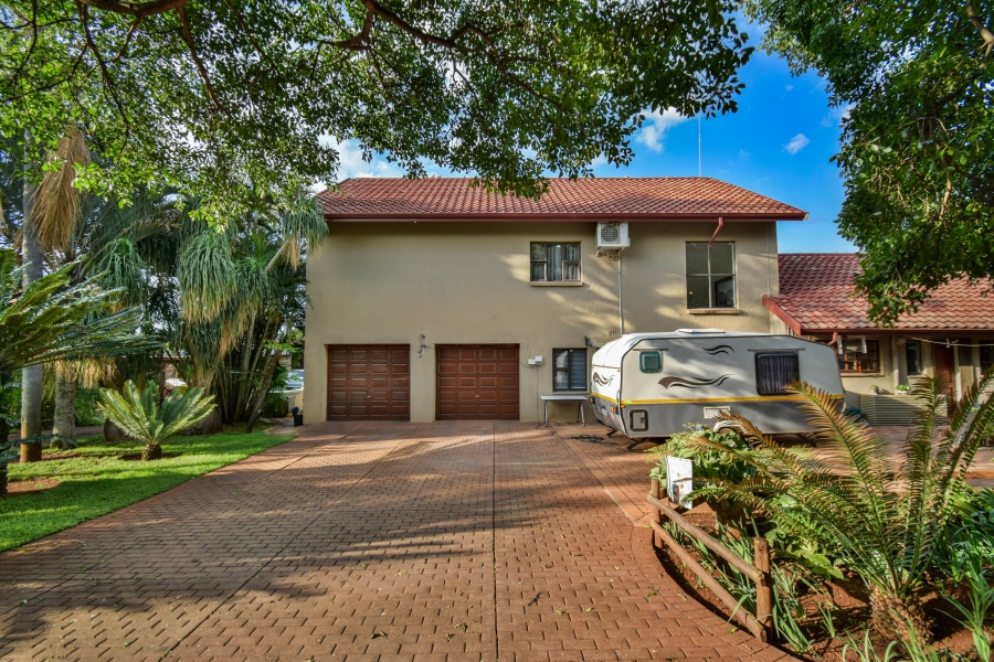 11 Bedroom Property for Sale in Montana Gauteng