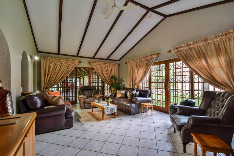 11 Bedroom Property for Sale in Montana Gauteng