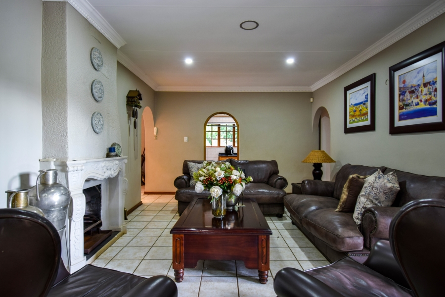 11 Bedroom Property for Sale in Montana Gauteng
