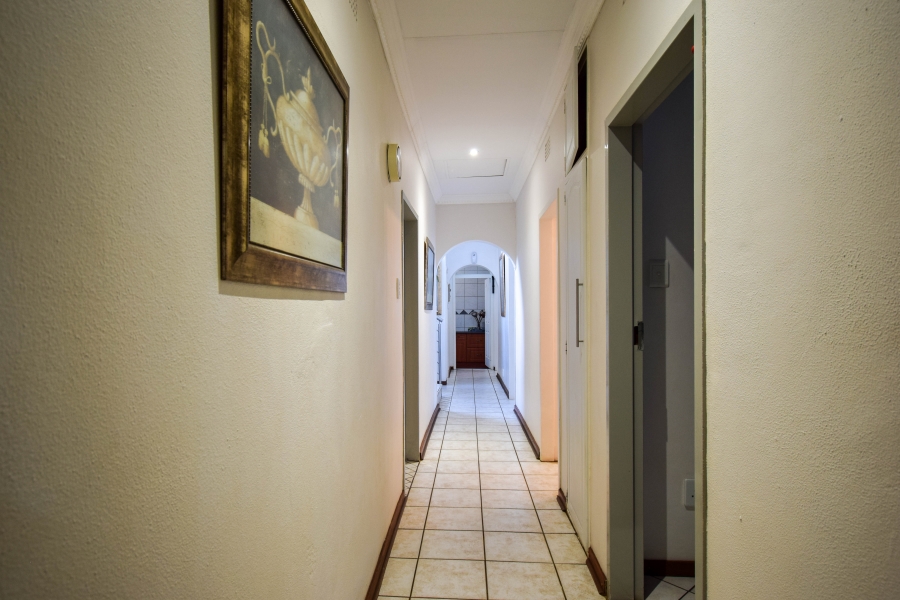 11 Bedroom Property for Sale in Montana Gauteng