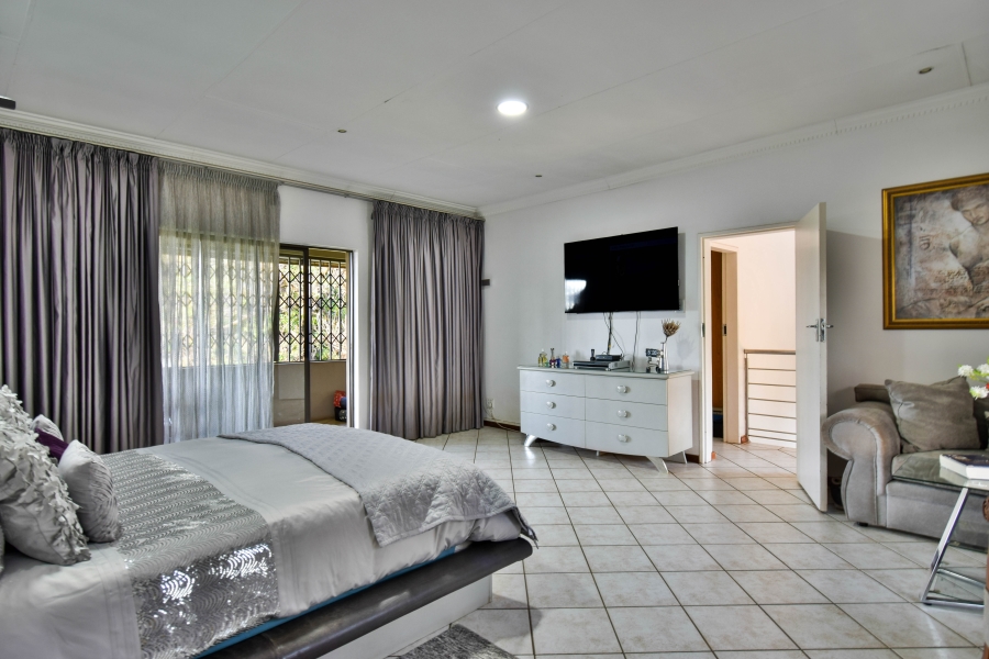 11 Bedroom Property for Sale in Montana Gauteng