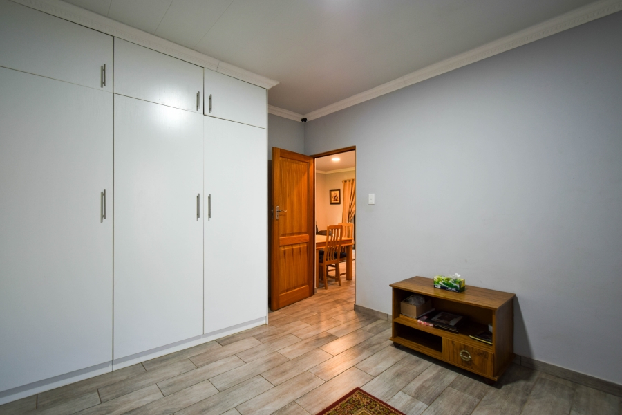 11 Bedroom Property for Sale in Montana Gauteng