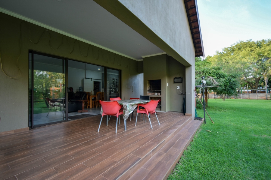 11 Bedroom Property for Sale in Montana Gauteng