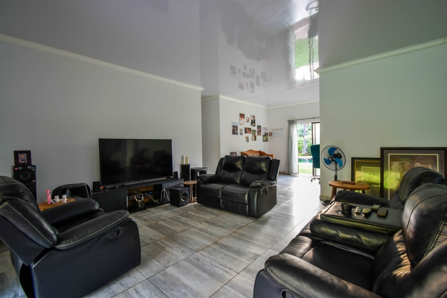 11 Bedroom Property for Sale in Montana Gauteng