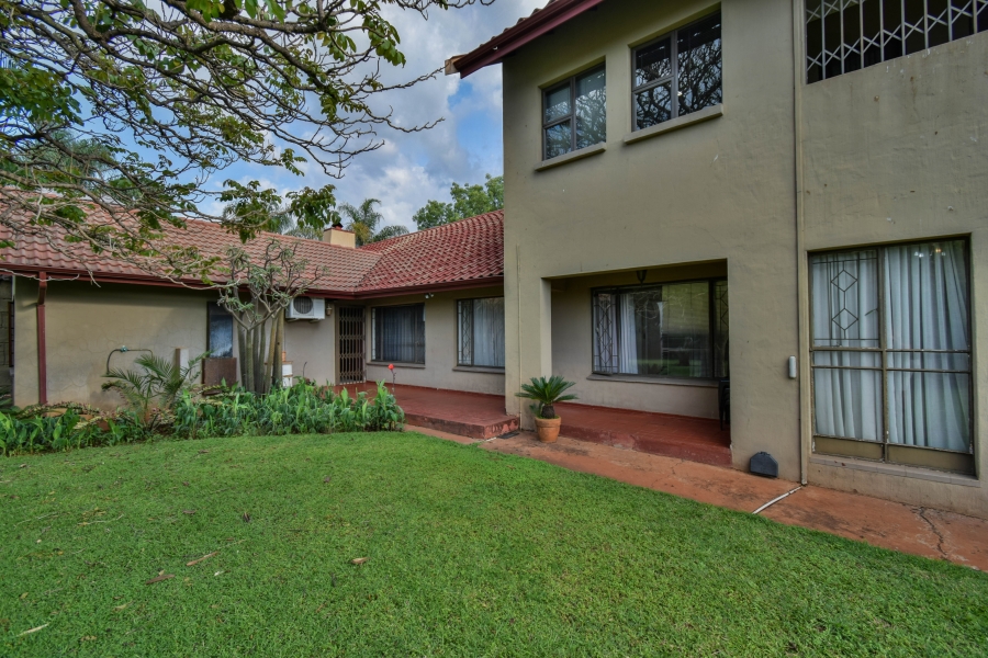 11 Bedroom Property for Sale in Montana Gauteng
