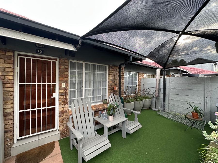 1 Bedroom Property for Sale in Villieria Gauteng