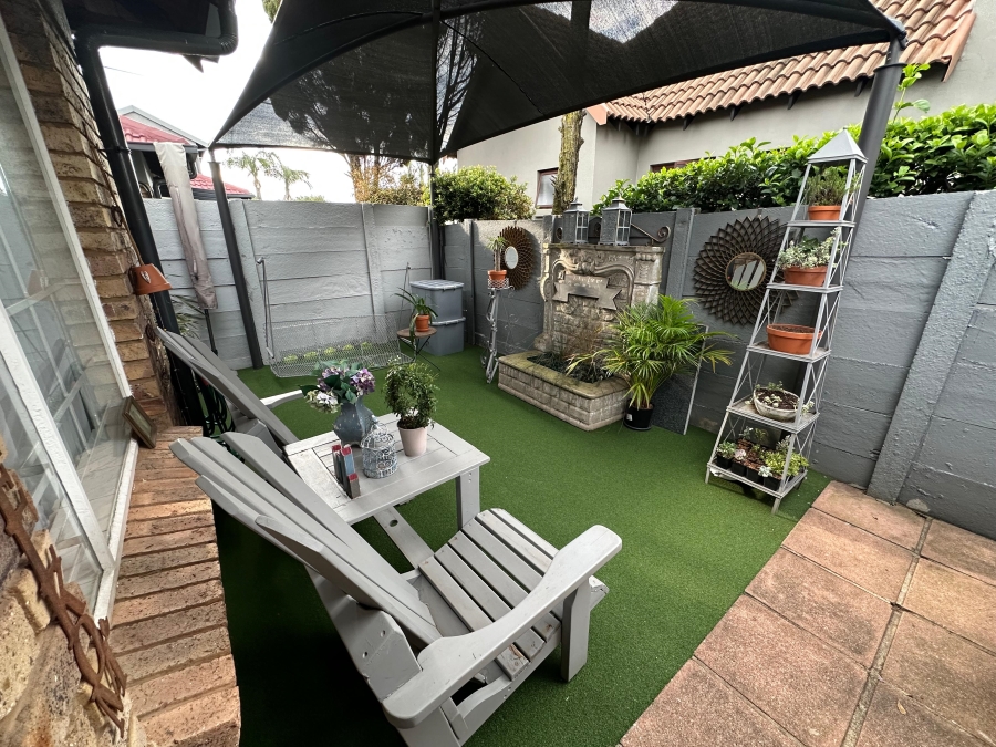 1 Bedroom Property for Sale in Villieria Gauteng