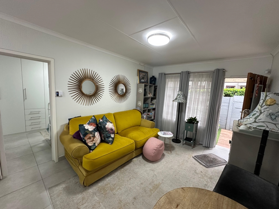 1 Bedroom Property for Sale in Villieria Gauteng