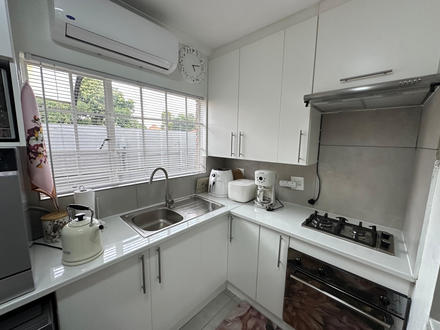 1 Bedroom Property for Sale in Villieria Gauteng