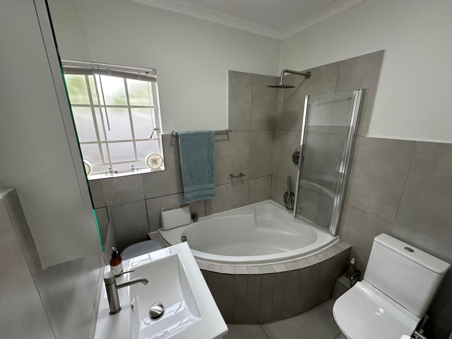 1 Bedroom Property for Sale in Villieria Gauteng