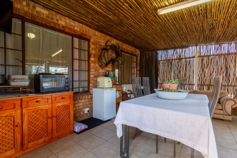 3 Bedroom Property for Sale in Equestria Gauteng