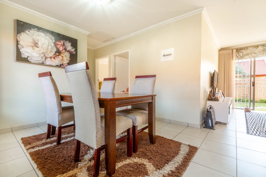 2 Bedroom Property for Sale in Equestria Gauteng