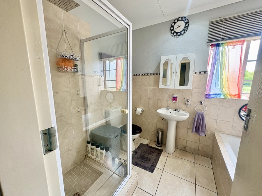 2 Bedroom Property for Sale in Annlin Gauteng