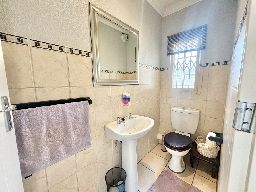 2 Bedroom Property for Sale in Annlin Gauteng