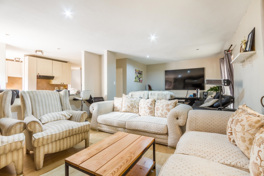 4 Bedroom Property for Sale in Equestria Gauteng