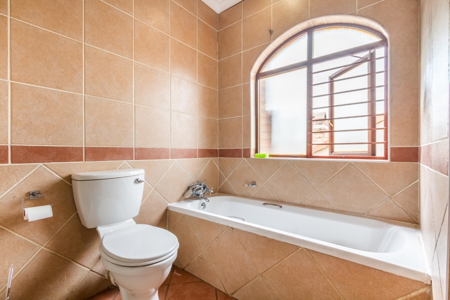 4 Bedroom Property for Sale in Equestria Gauteng