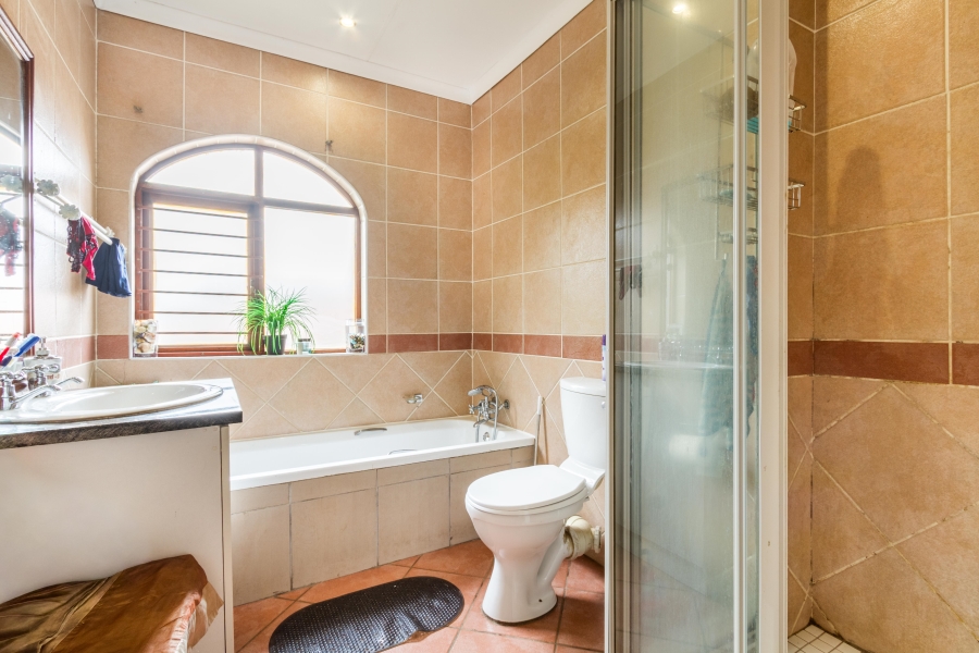 4 Bedroom Property for Sale in Equestria Gauteng