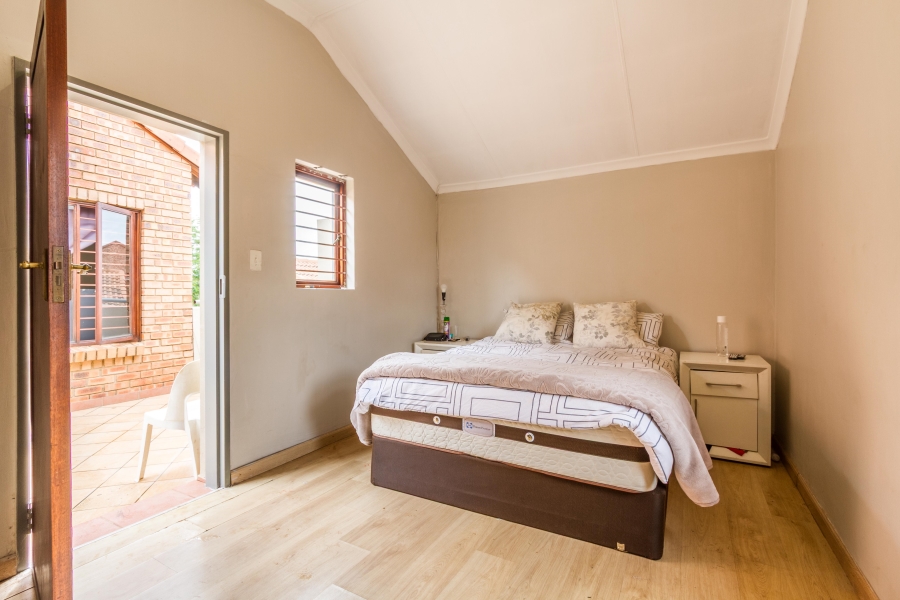 4 Bedroom Property for Sale in Equestria Gauteng