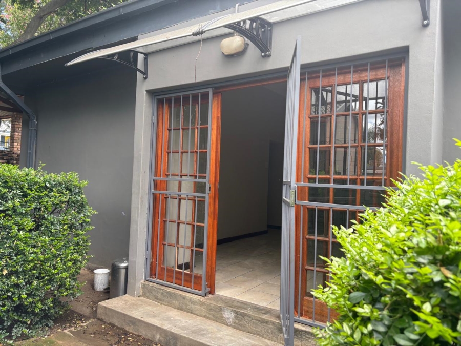To Let 2 Bedroom Property for Rent in Rietfontein Gauteng